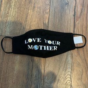 UO love your mother 100% cotton mask